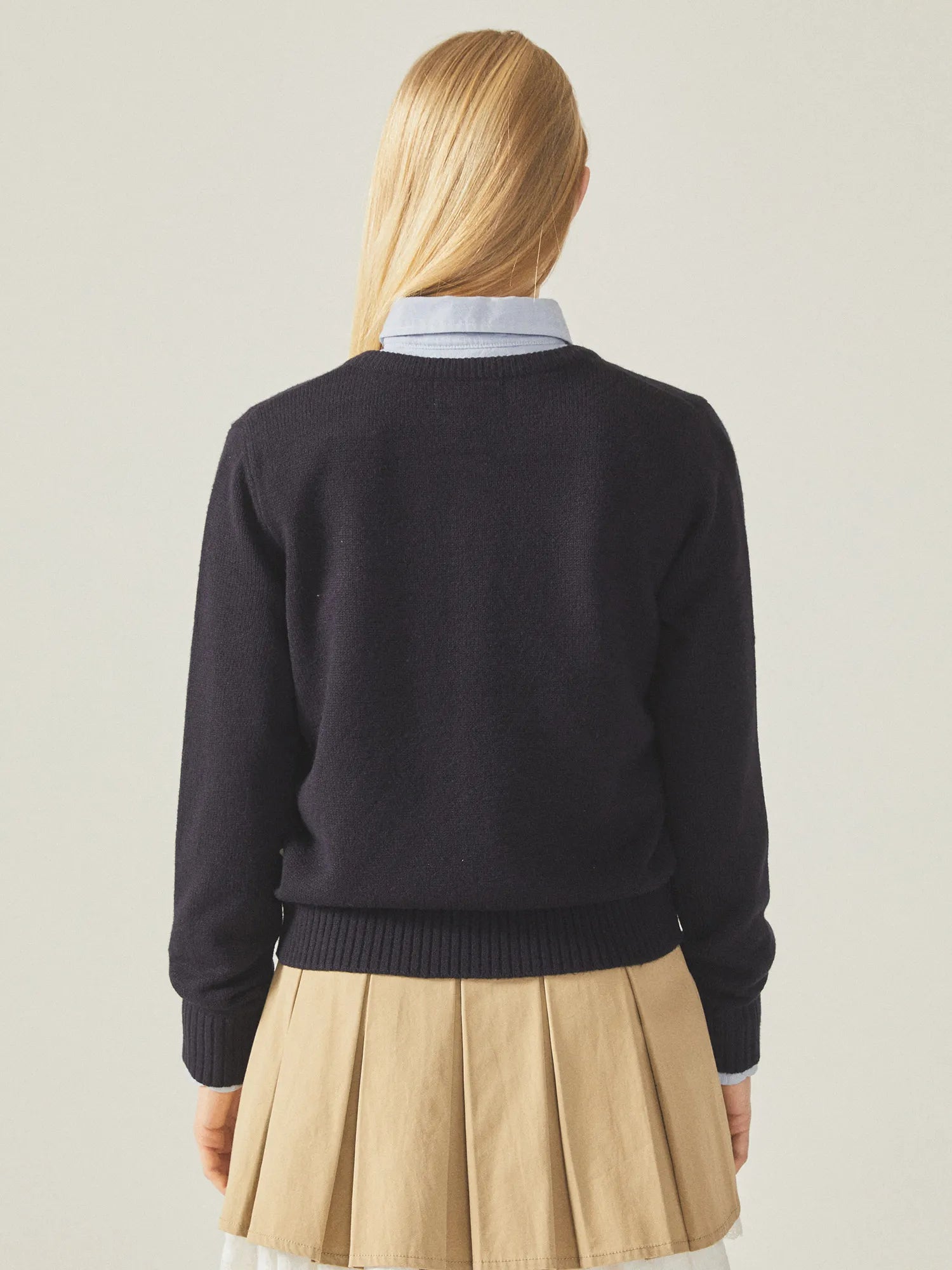 Steve R-neck Cardigan