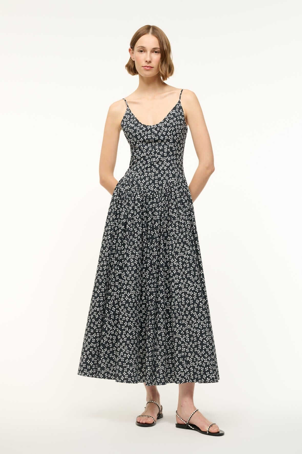 Dena dress black floral